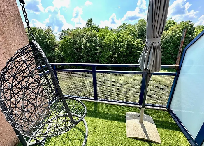 Charming Center, Parking, Balcony *